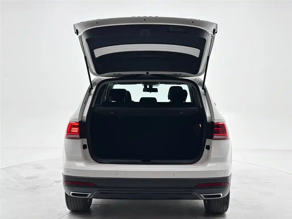 Volkswagen Tharu 2022 280TSI 2WD Comfort фото 8