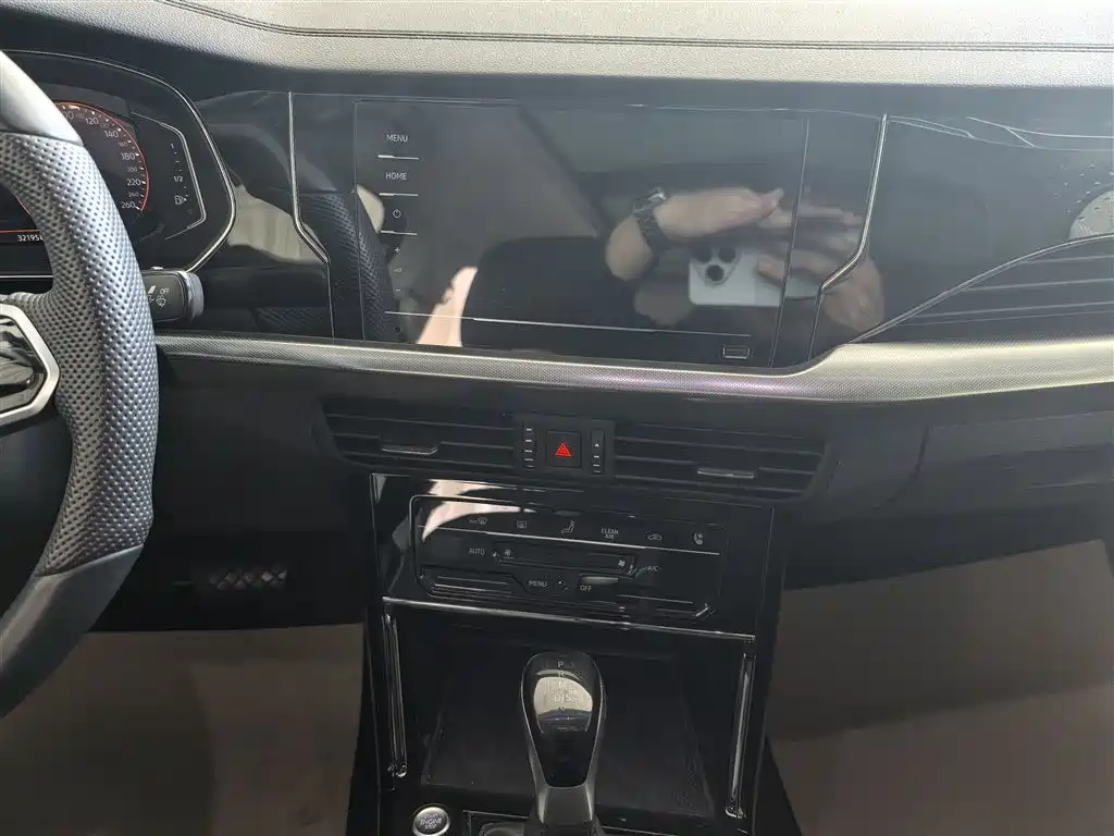Volkswagen Passat 2024 380TSI Elite Edition фото 13