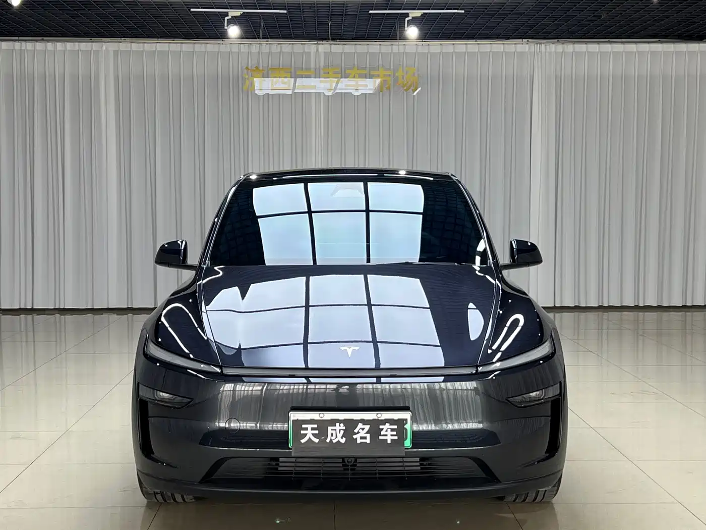 Tesla Model Y 2026 2026 Long Range All-Wheel Drive
