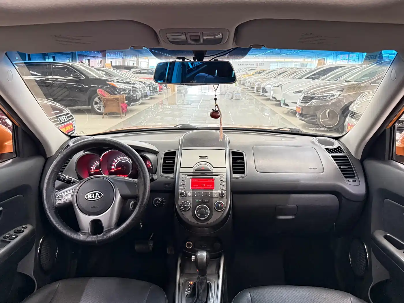 Kia Soul 2010 2010 2.0L AT Premium