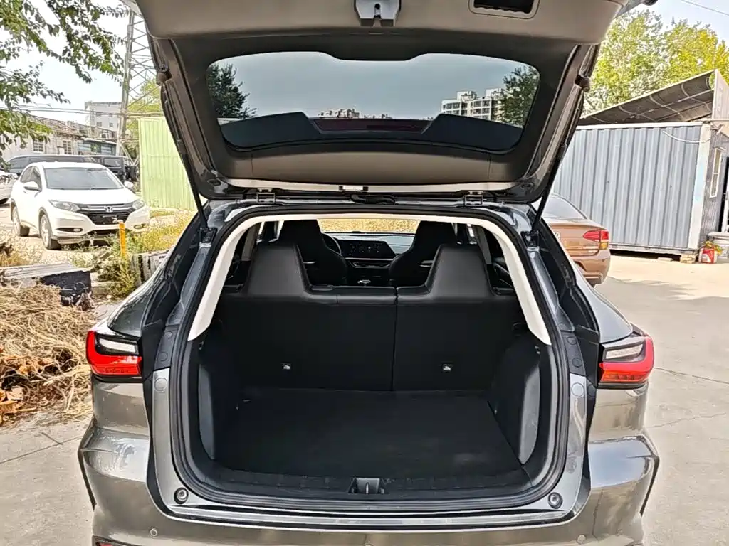 Фото 19 - Changan Oshan Changan Oushang X5