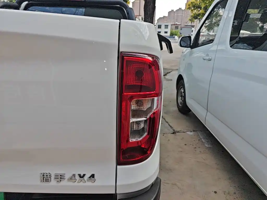 Changan Hunter 2025 2024 Warrior Edition Luxury Dual Motor AWD Extra Long Box