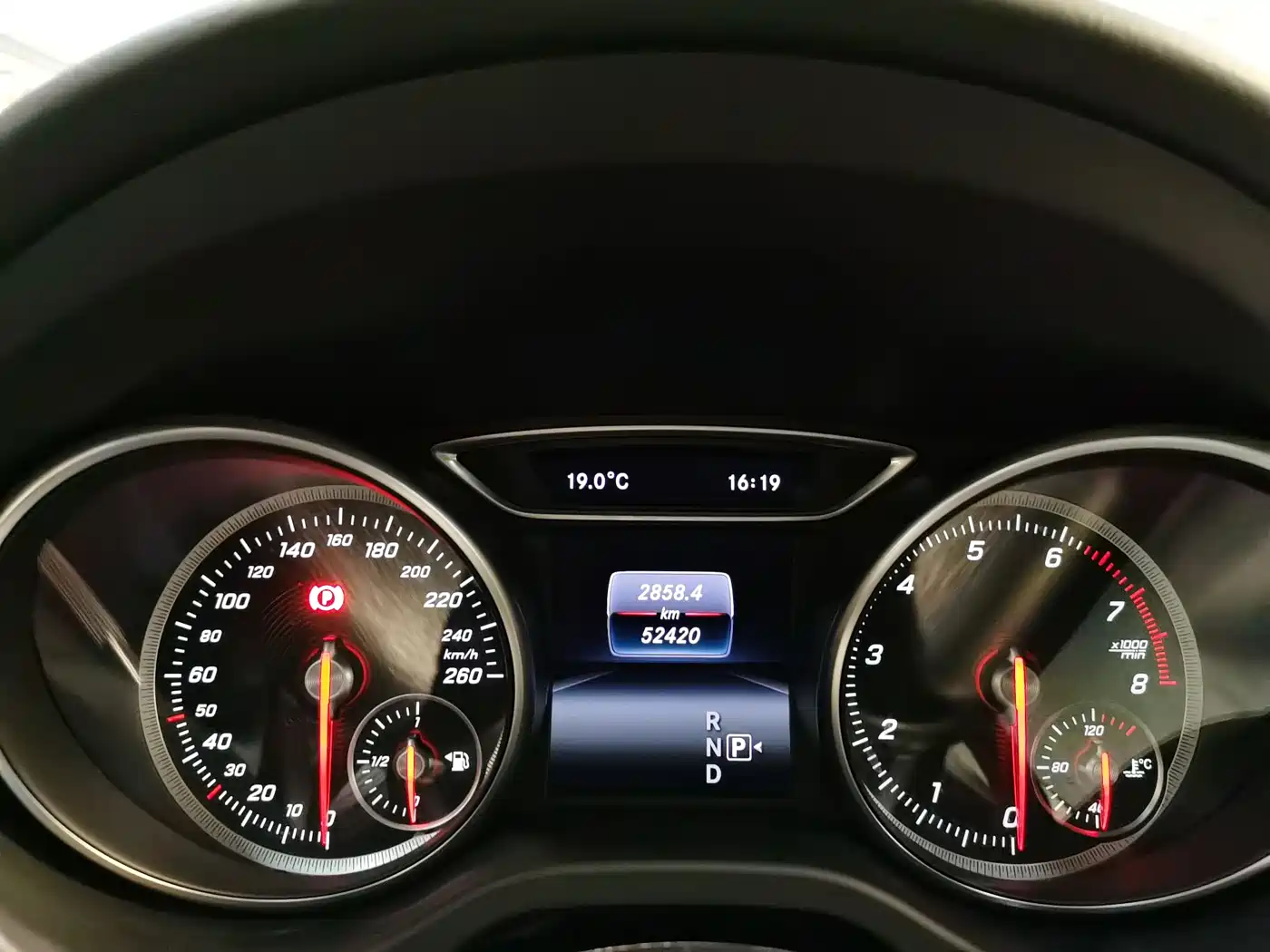 Mercedes-Benz CLA (Import) 2017 CLA 220 4MATIC фото 7