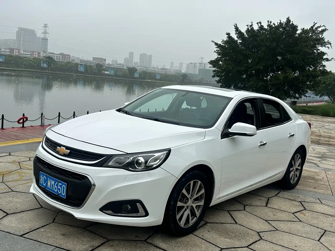 Chevrolet Malibu 2016 Model 2.4L Automatic Luxury Edition
