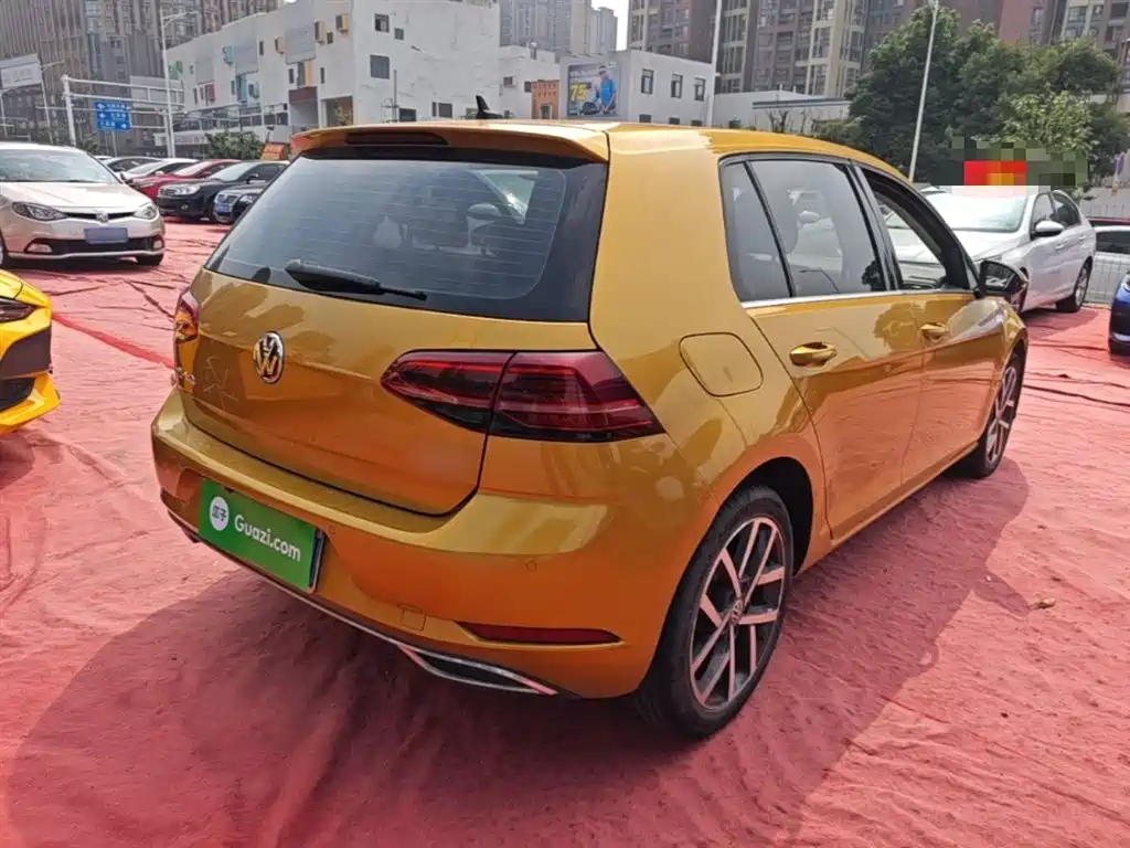 Volkswagen Golf 2019 280TSI DSG Luxury (China V) фото 7