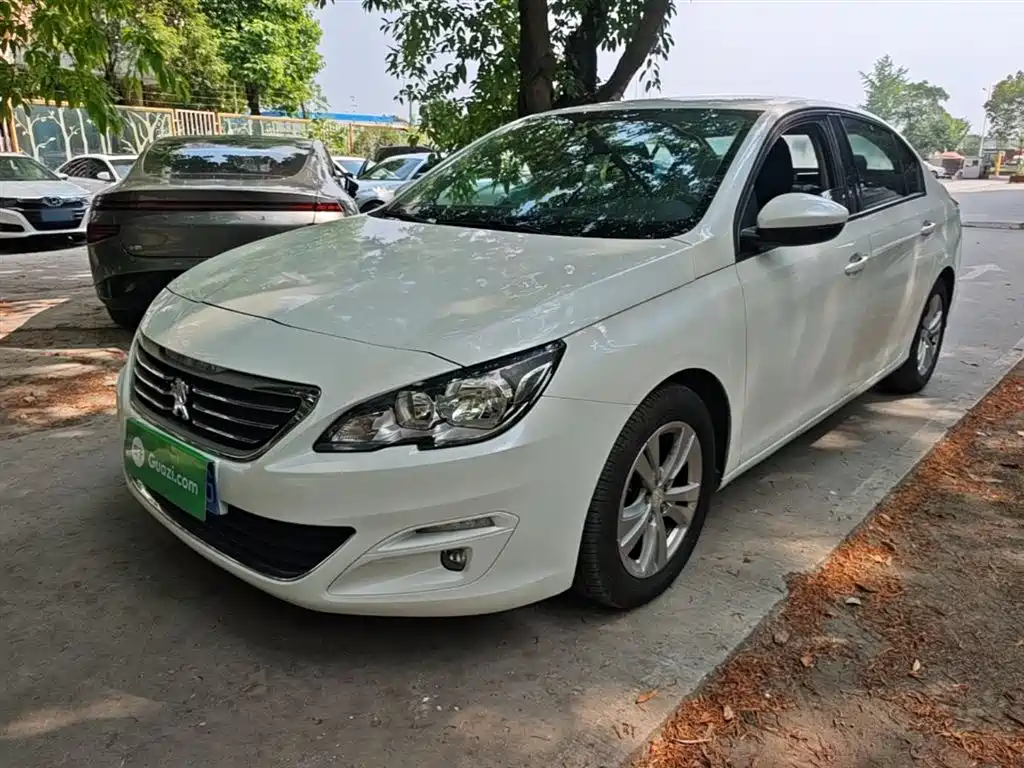 Peugeot 408 2014 1.8L Automatic Leading Edition фото 2