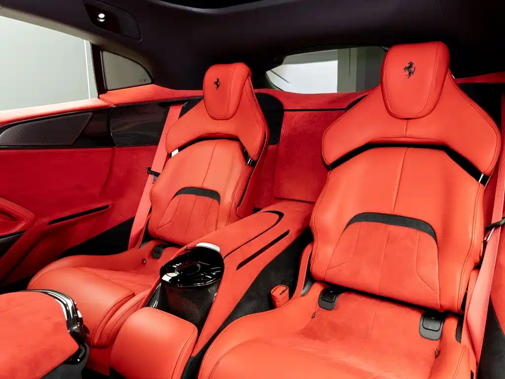 Ferrari Purosangue 2025 2023 6.5L V12