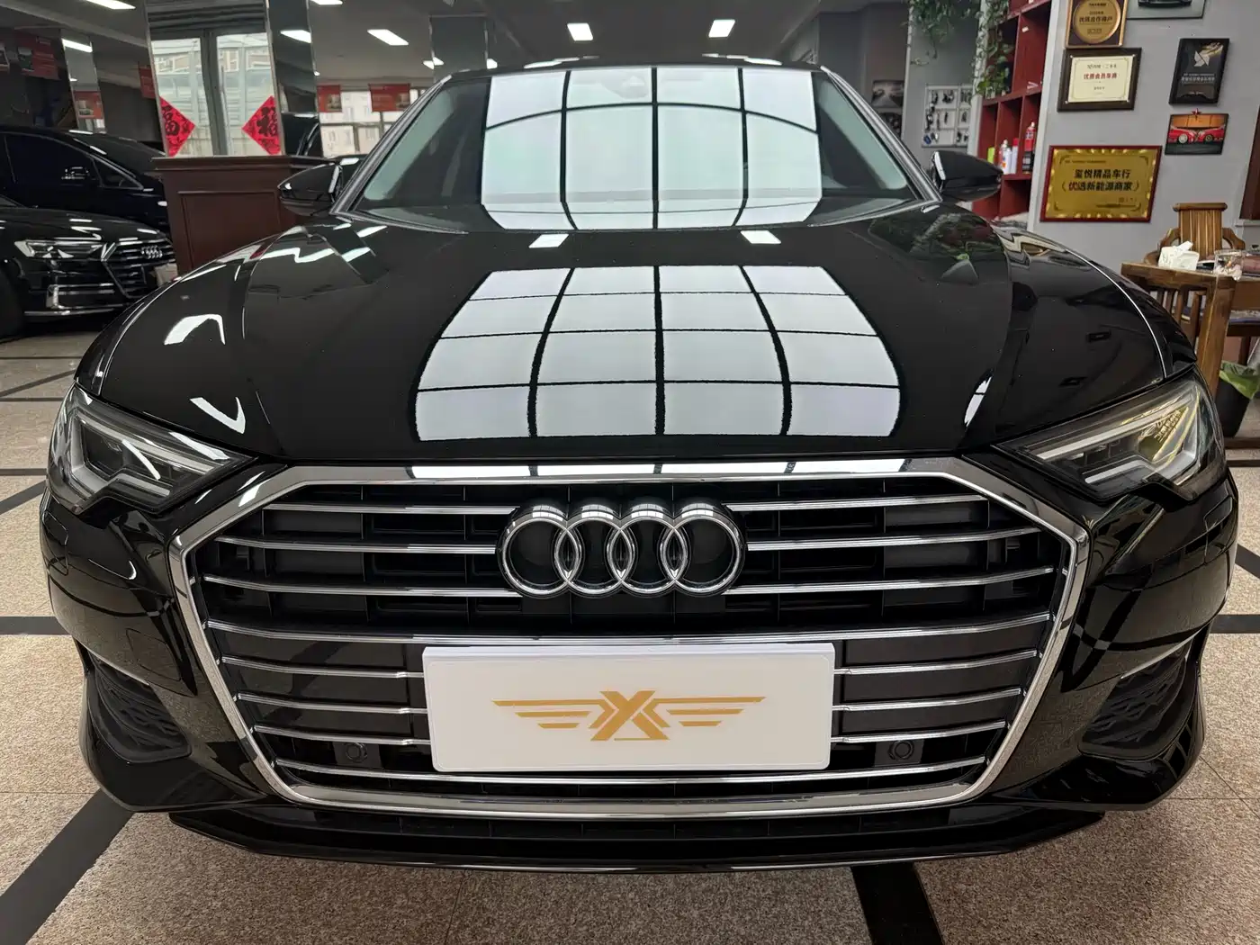 Audi A6L 2022 40 TFSI Luxury Elegance фото 2