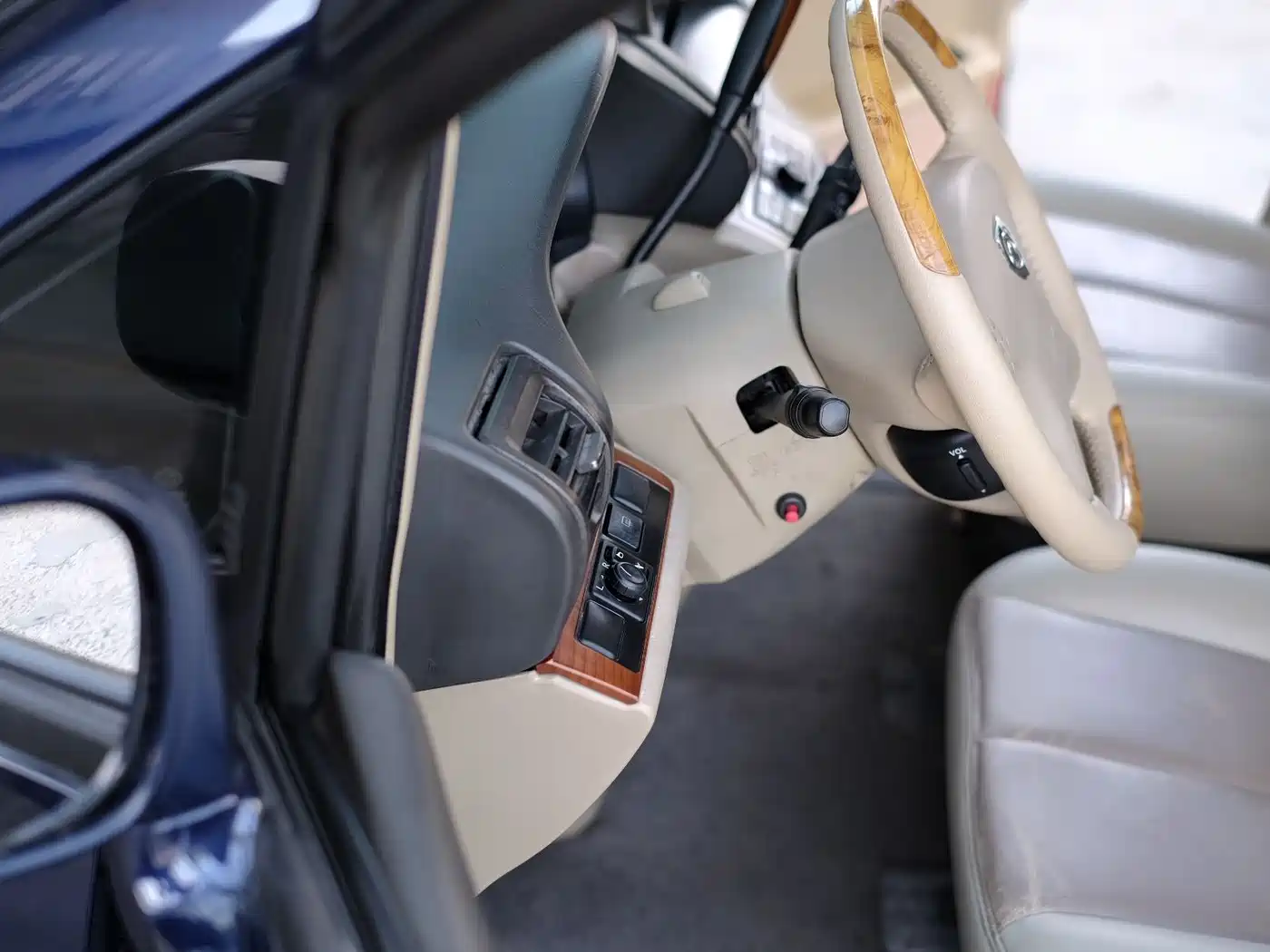 Dongfeng Yuxuan 2008 2007 2.5L Automatic Flagship Edition