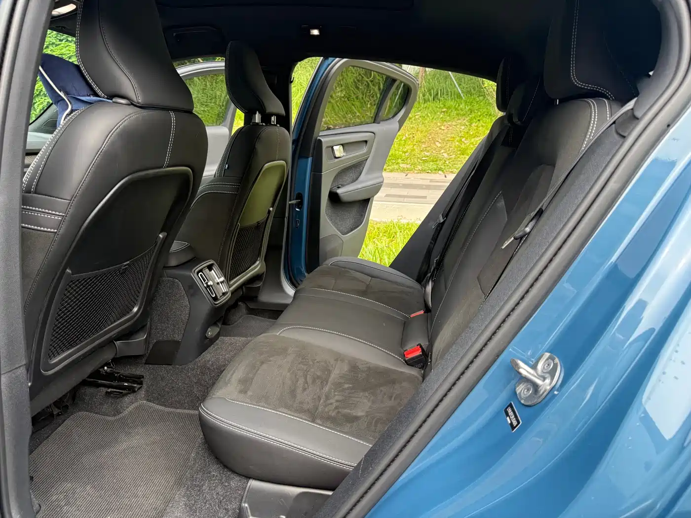 Volvo C40 2023 2022 Long Range Edition PRO