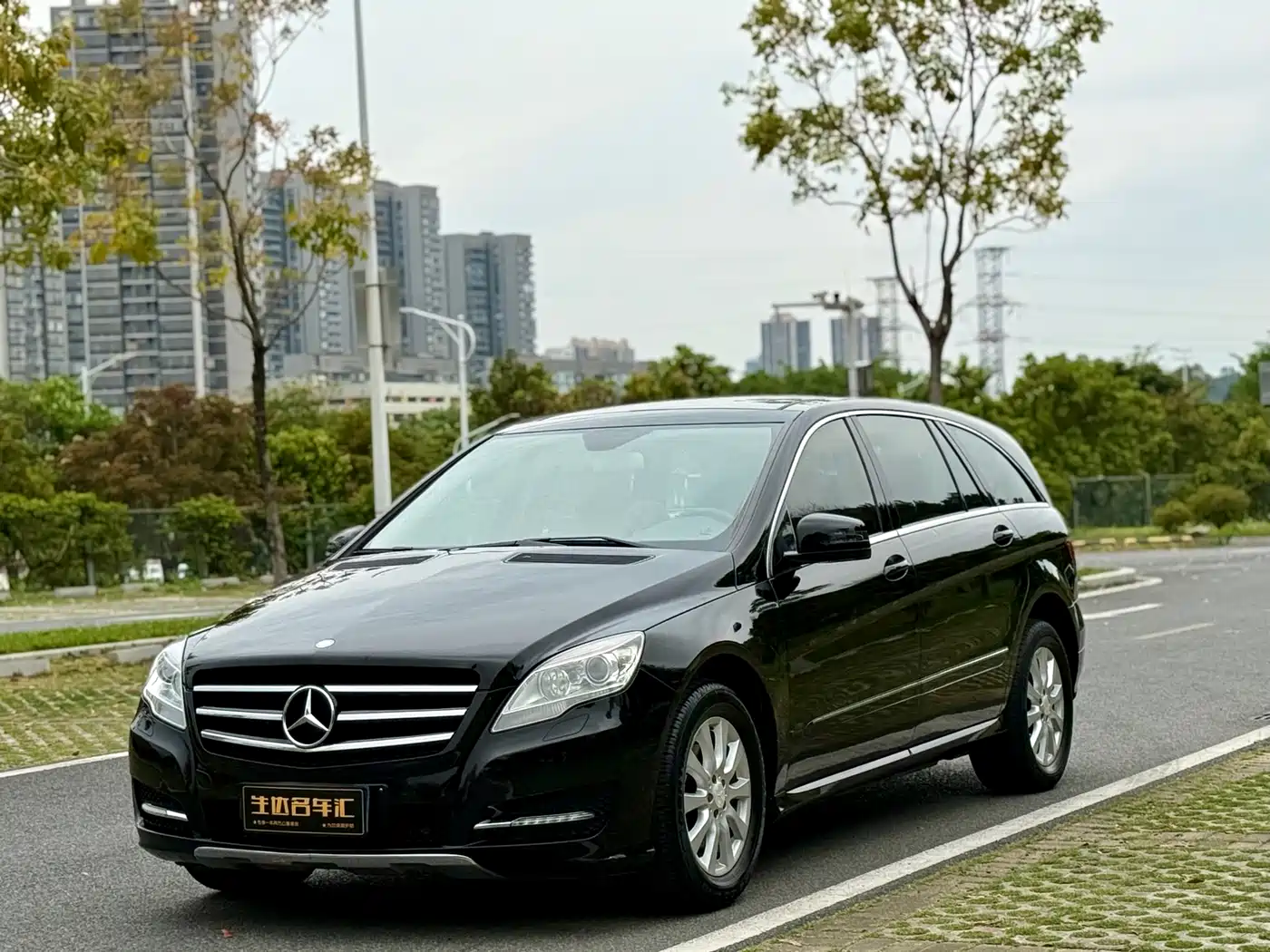 Mercedes-Benz R-Class 2011 R 300 L Business Class