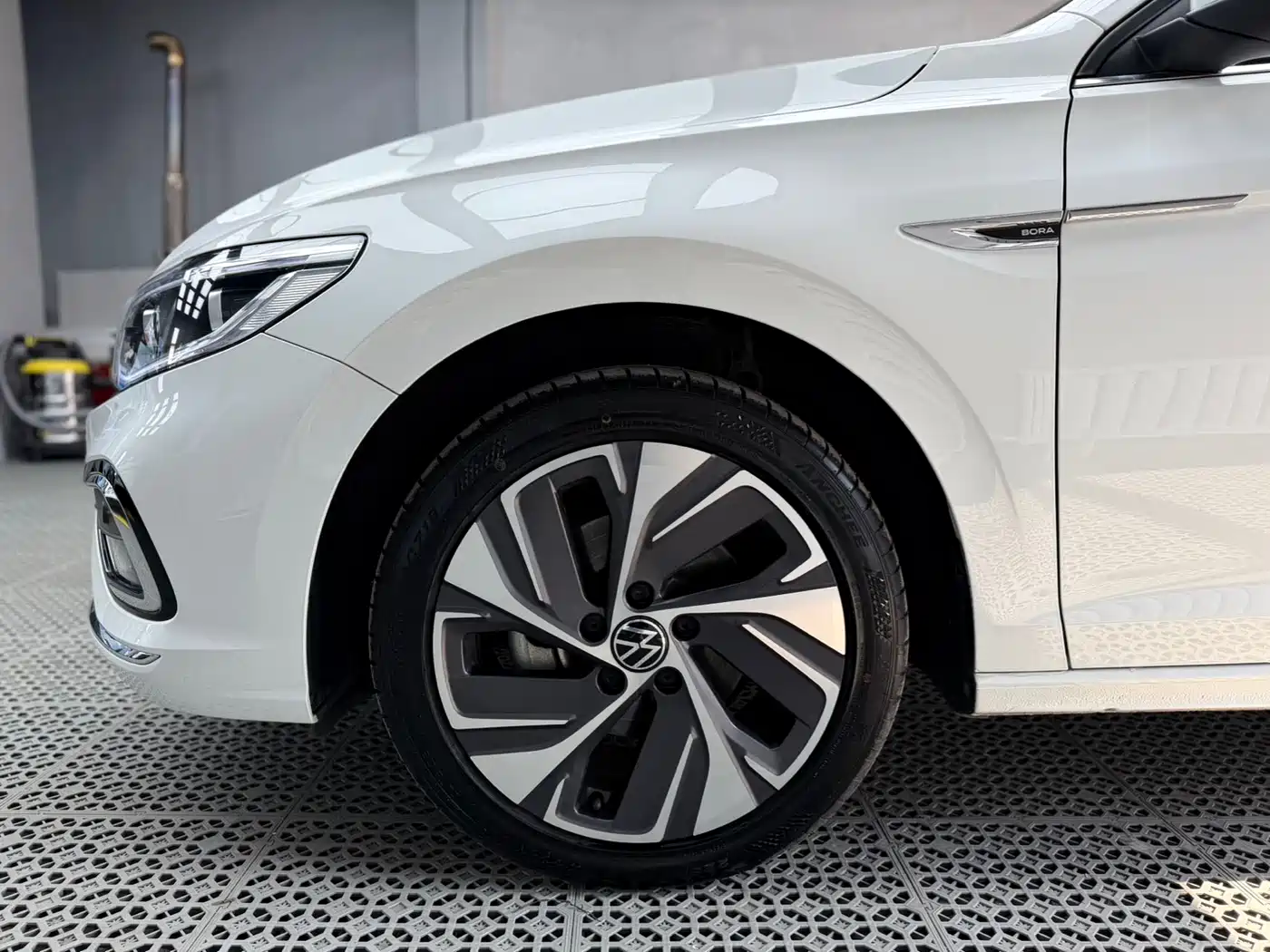 Volkswagen Bora 2023 280TSI DSG Prestige Edition фото 7