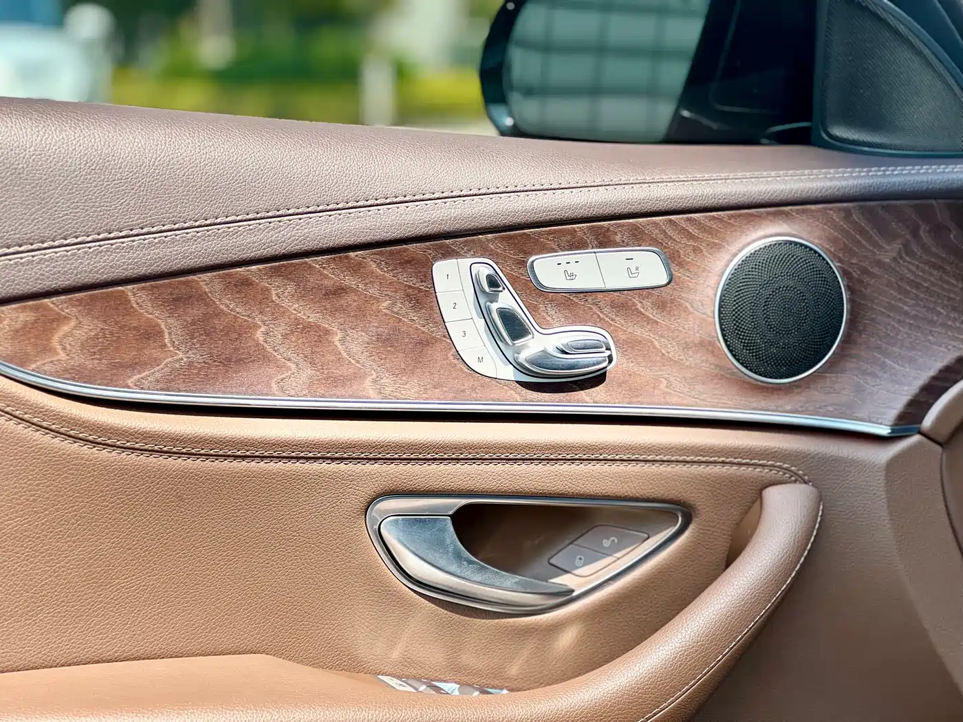 Mercedes-Benz E-Class 2021 E 300 L Fashion фото 47