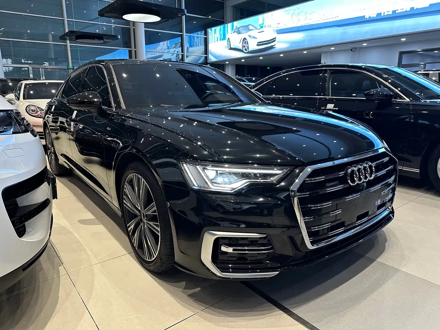 Audi A6L 2025 45 TFSI Premium Sport фото 3