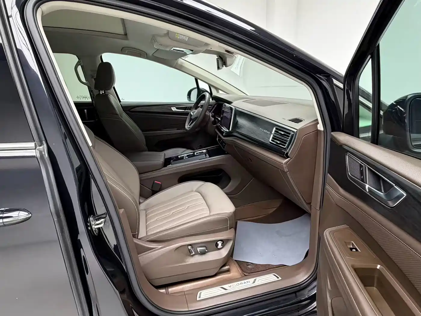 Volkswagen Viloran 2024 380TSI Prestige Edition фото 13