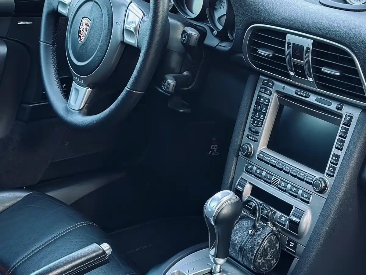 Porsche 911 2006 Carrera S AT 3.8L фото 6
