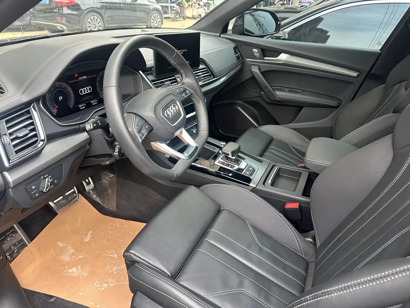 Audi Q5L 2023 40T Luxury Dynamic фото 10