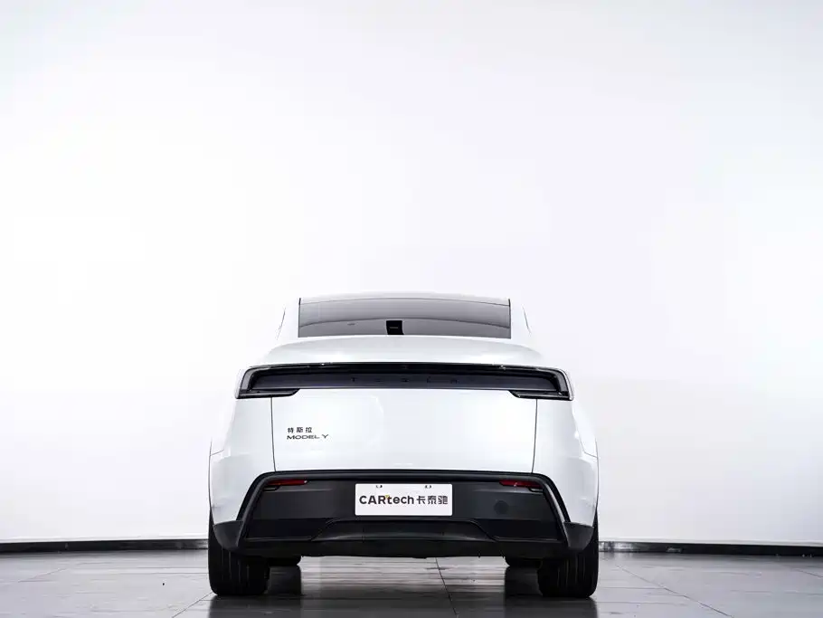 Tesla Model Y 2026 2026 Rear-Wheel Drive