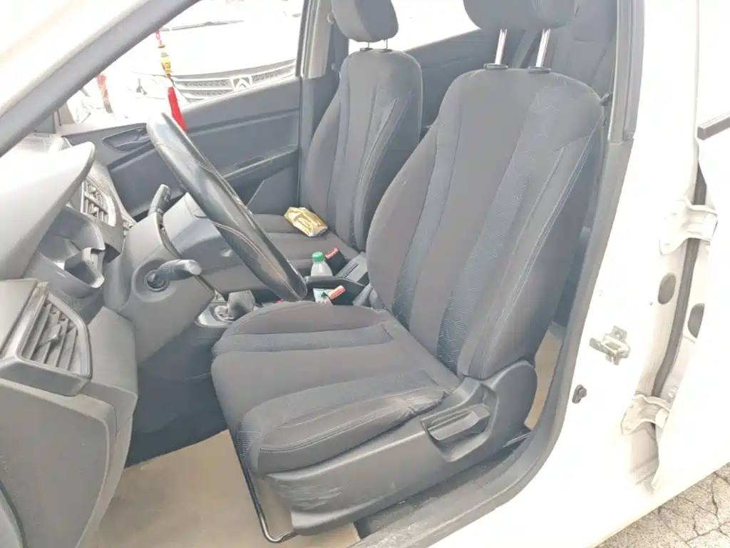 Baojun 310 2016 2016 1.2L Manual Value Edition