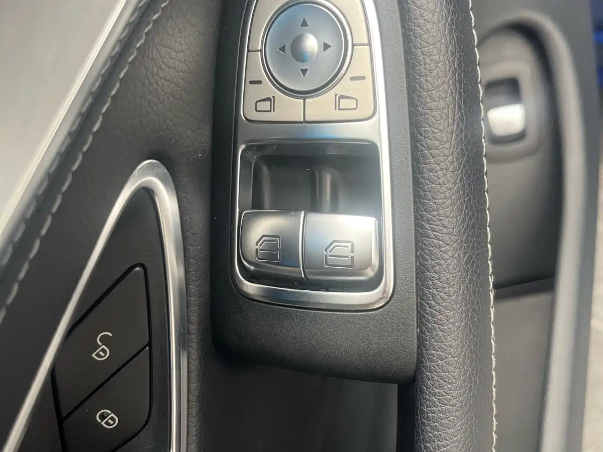Mercedes-Benz C-Class (Import) 2017 C 200 4MATIC Coupe фото 19