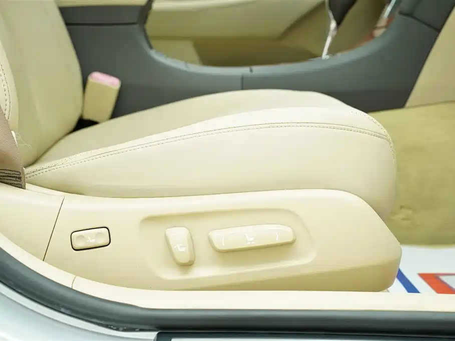 Lexus ES 2006 350 фото 27
