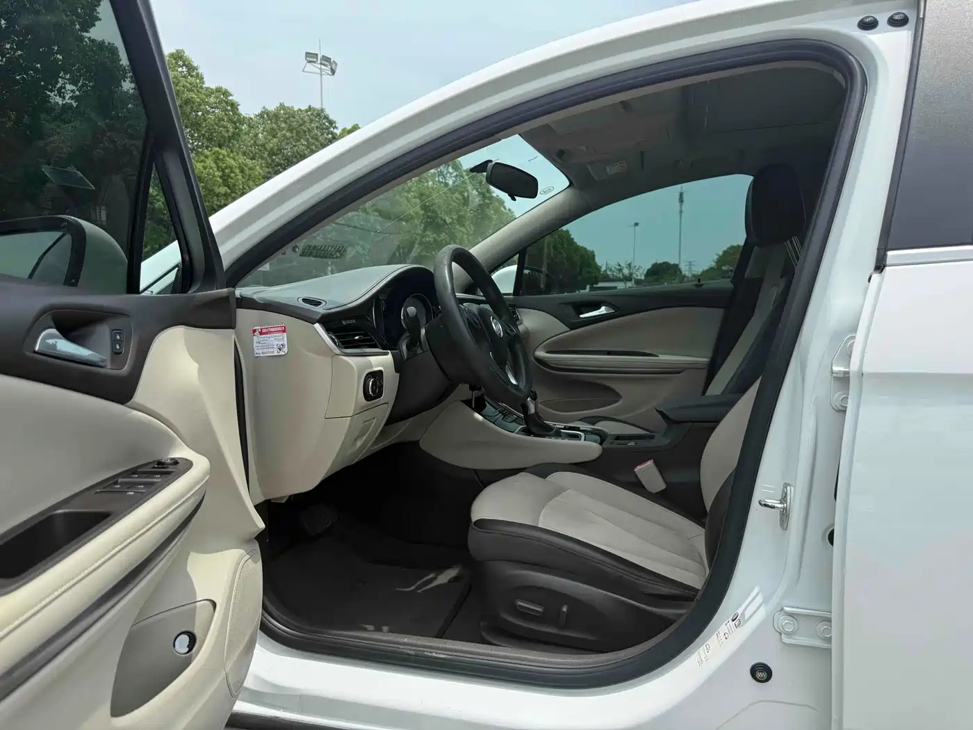 Buick Verano 2015 Sedan 15S Automatic Leading фото 8