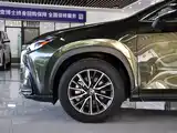 Фото 13 - Lexus NX