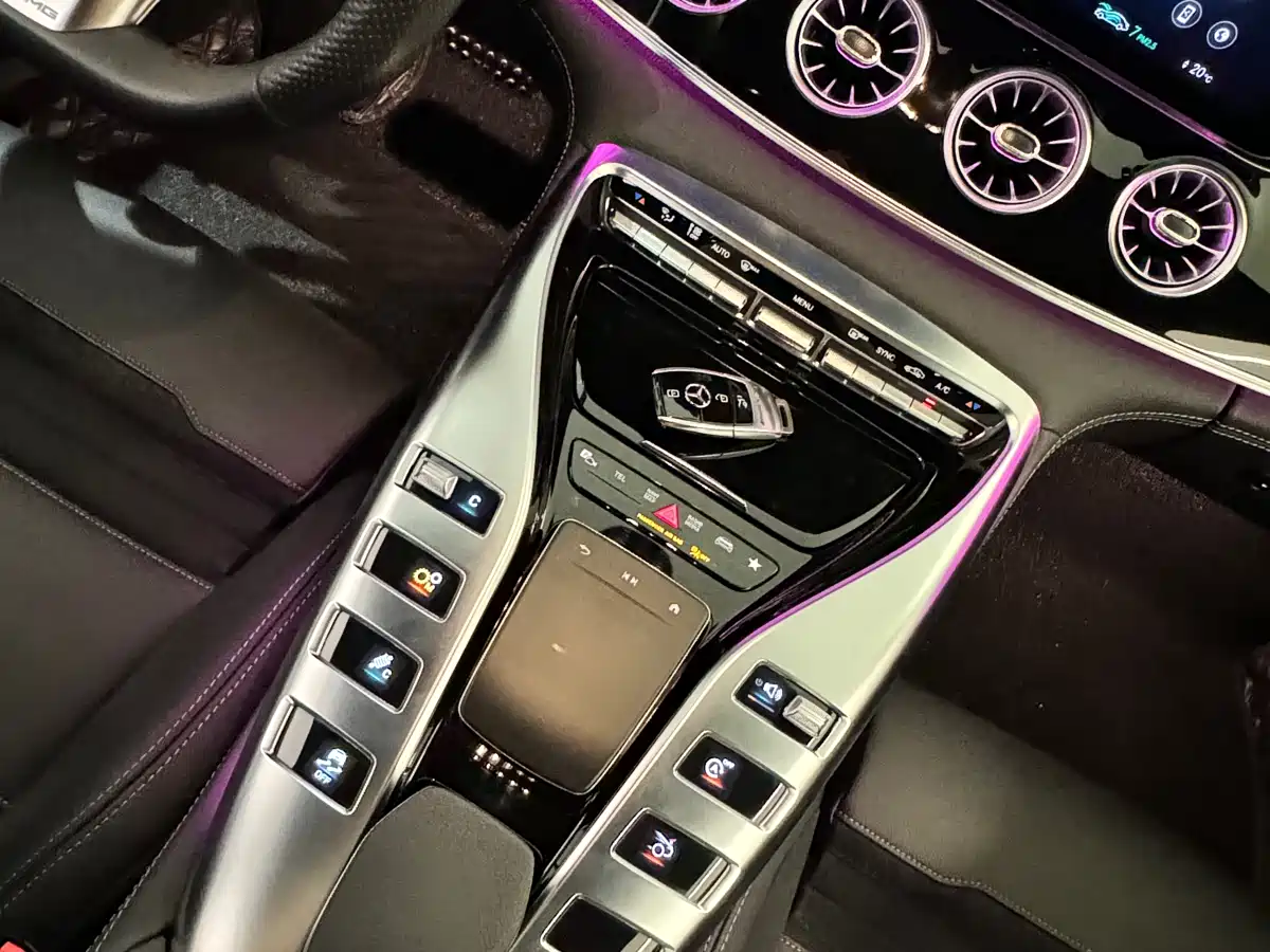 Mercedes-Benz AMG GT 2023 AMG GT 50 4-Door Coupe фото 12