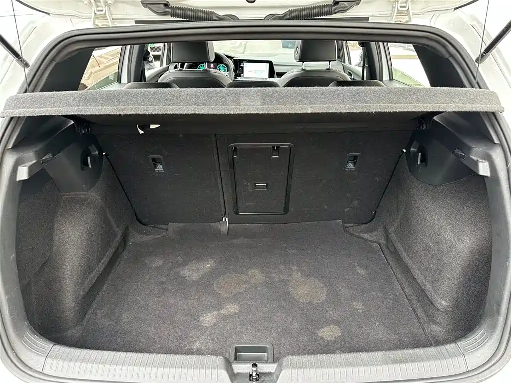 Volkswagen Golf 2023 280TSI DSG R-Line Lite фото 33
