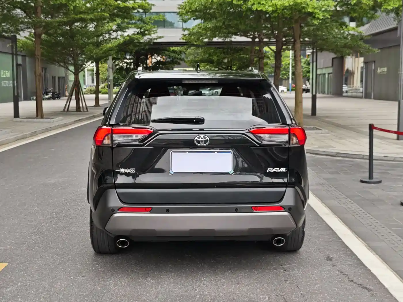 Toyota RAV4 Rongfang 2022 2.0L CVT 2WD Trend Edition фото 24