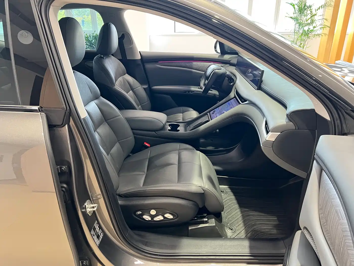 ZHIJI AUTOMOBILE ZHIJI LS6