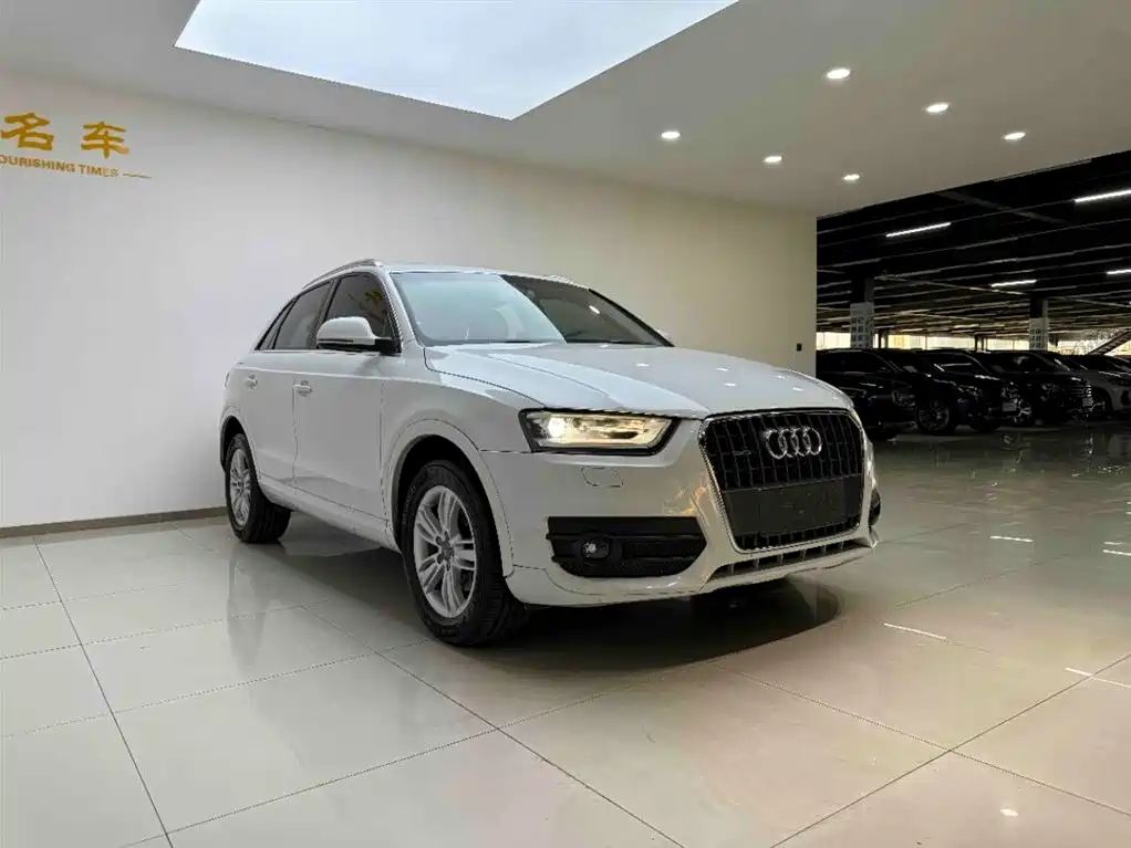 Audi Q3 2013 35 TFSI quattro Technology фото 4