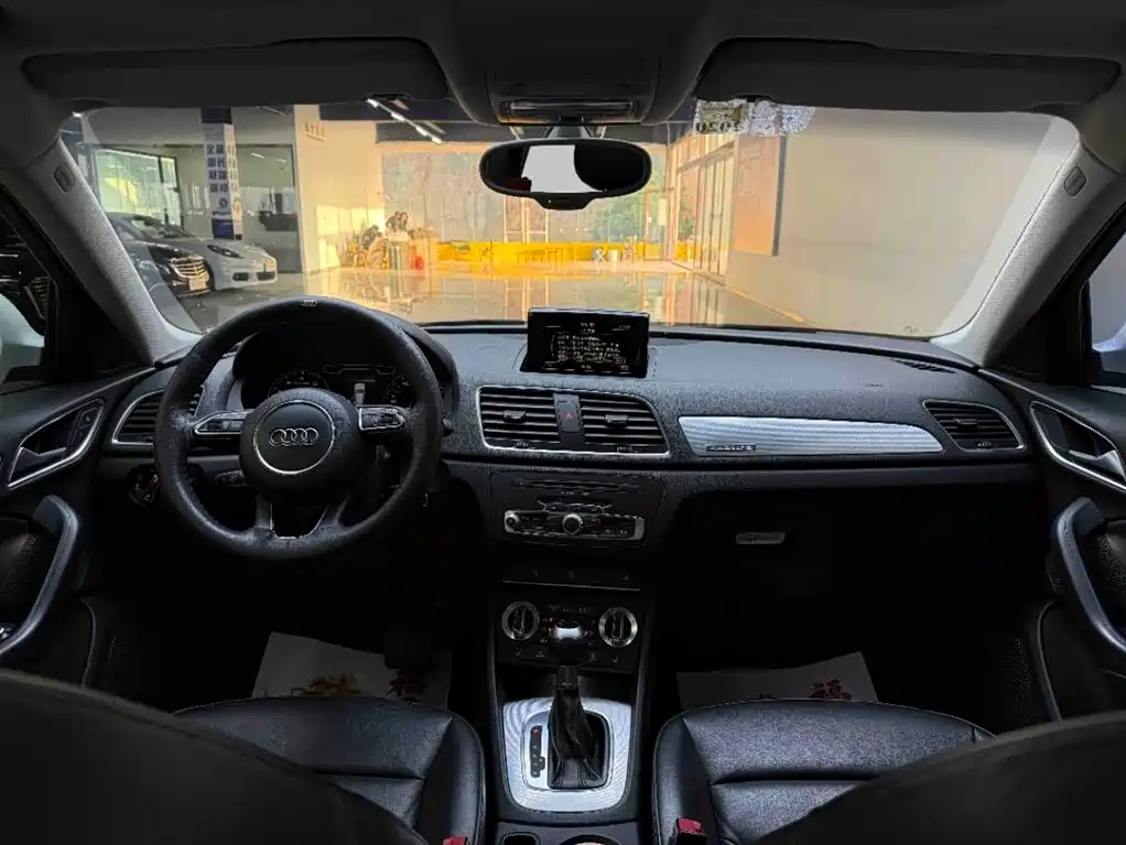 Audi Q3 2013 35 TFSI quattro Technology фото 11