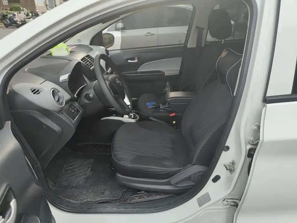 Changan Benben E-Star 2022 2021 National Edition Heartjoy LFP (31.86kWh)