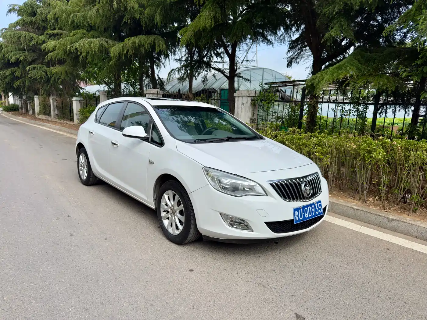 Buick Excelle 2013 Model XT 1.6L Automatic Fashion фото 6