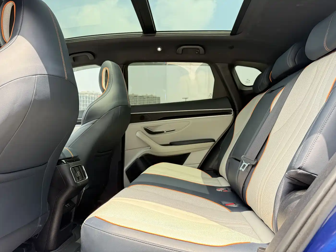 BYD Song PLUS PHEV 2021 DM-i 110KM Flagship PLUS фото 10