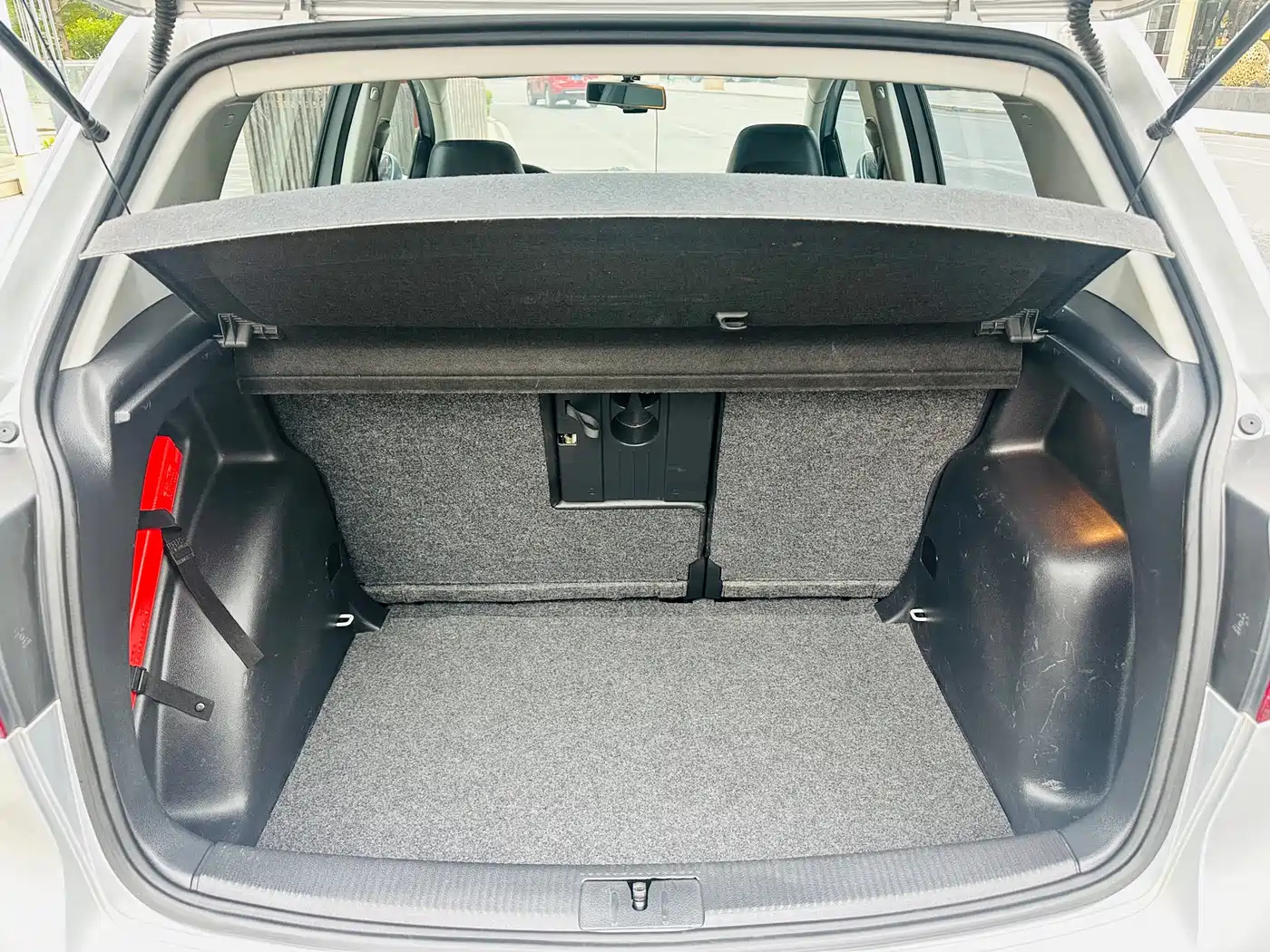 Volkswagen Golf (Import) 2011 1.4TSI Cross Golf фото 14