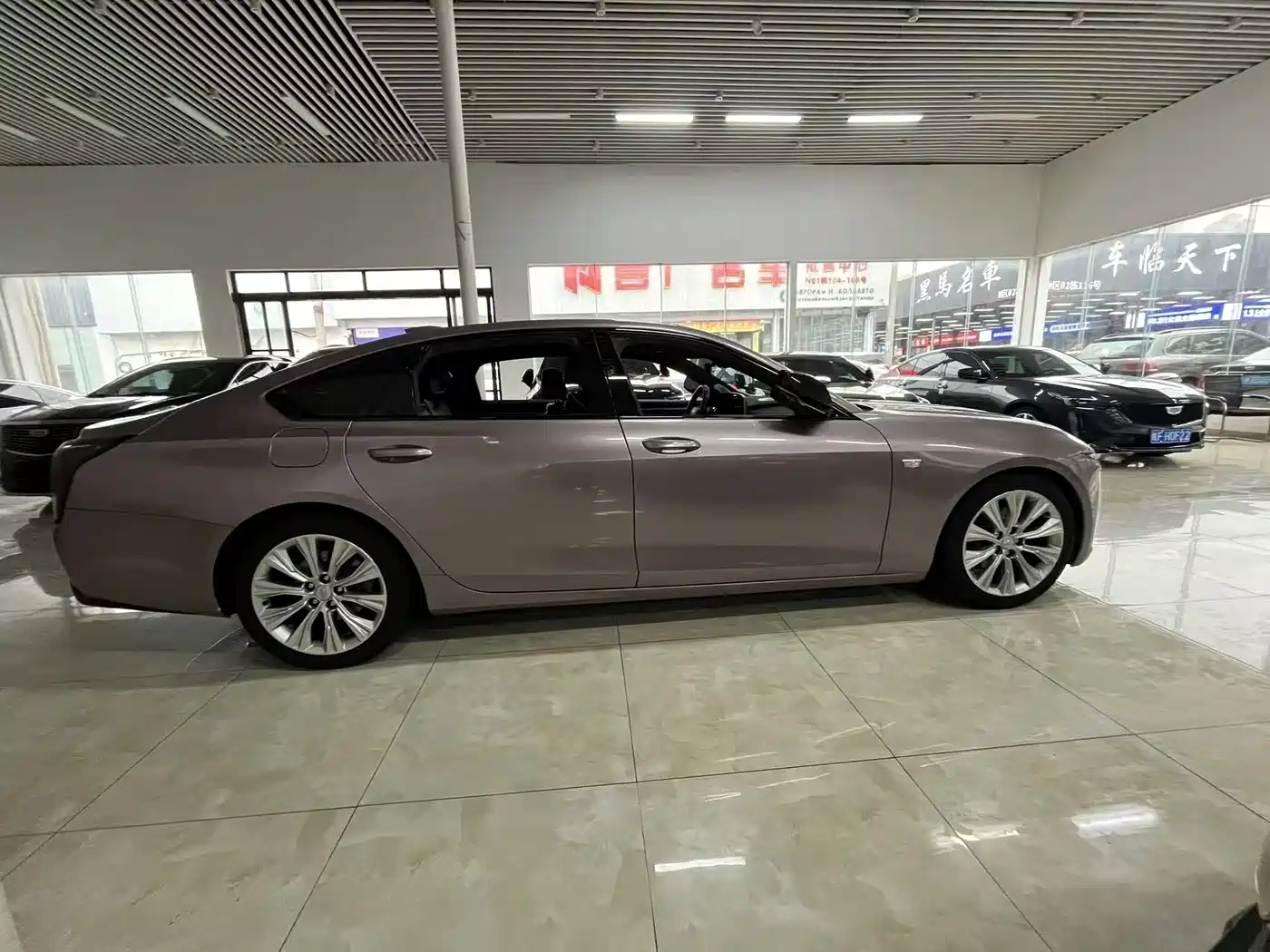 CADILLAC CT6
