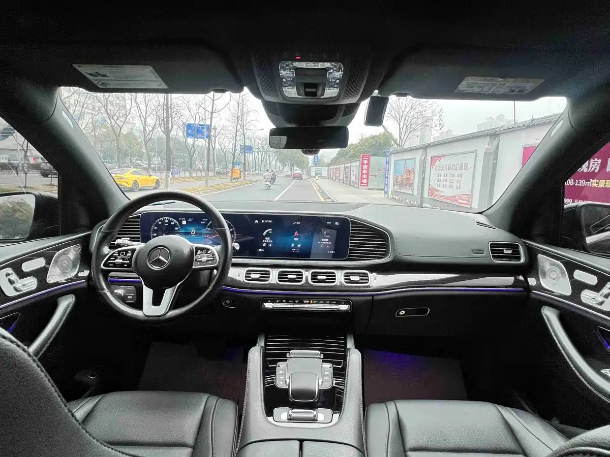 Mercedes-Benz GLS 2022 GLS 450 4MATIC Fashion фото 10