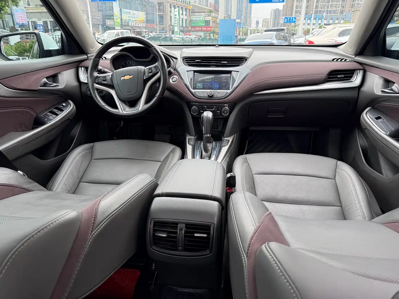 Chevrolet Malibu 2018 530T Automatic Luxury Edition фото 10