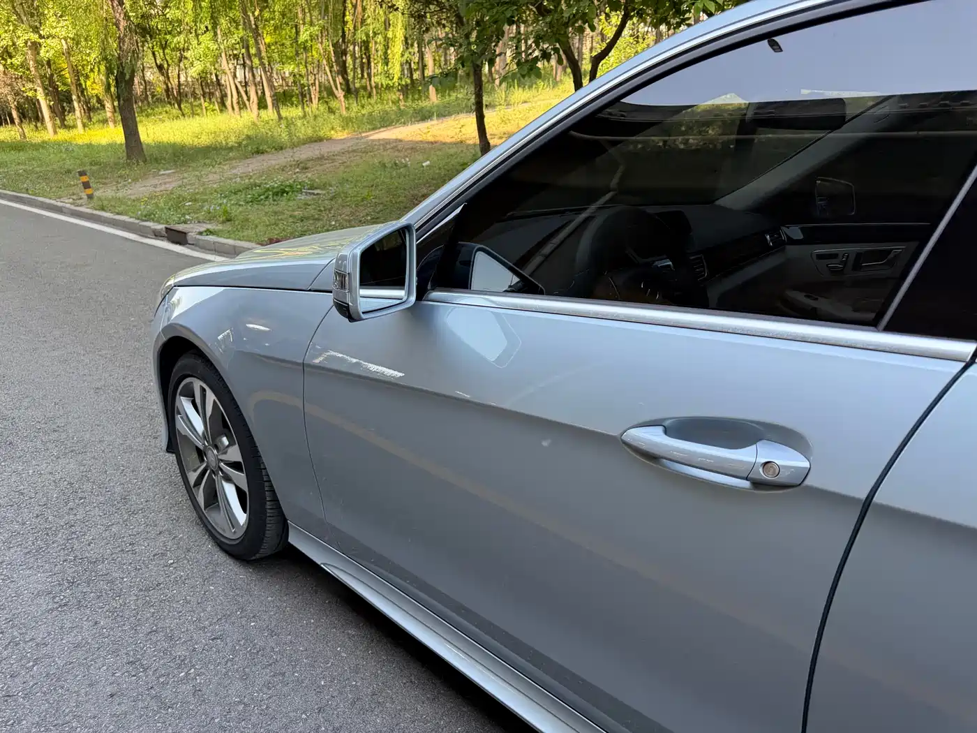 Mercedes-Benz E-Class 2015 E 260 L Sport фото 14