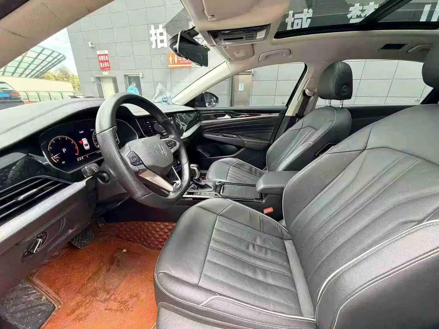 VOLKSWAGEN PASSAT