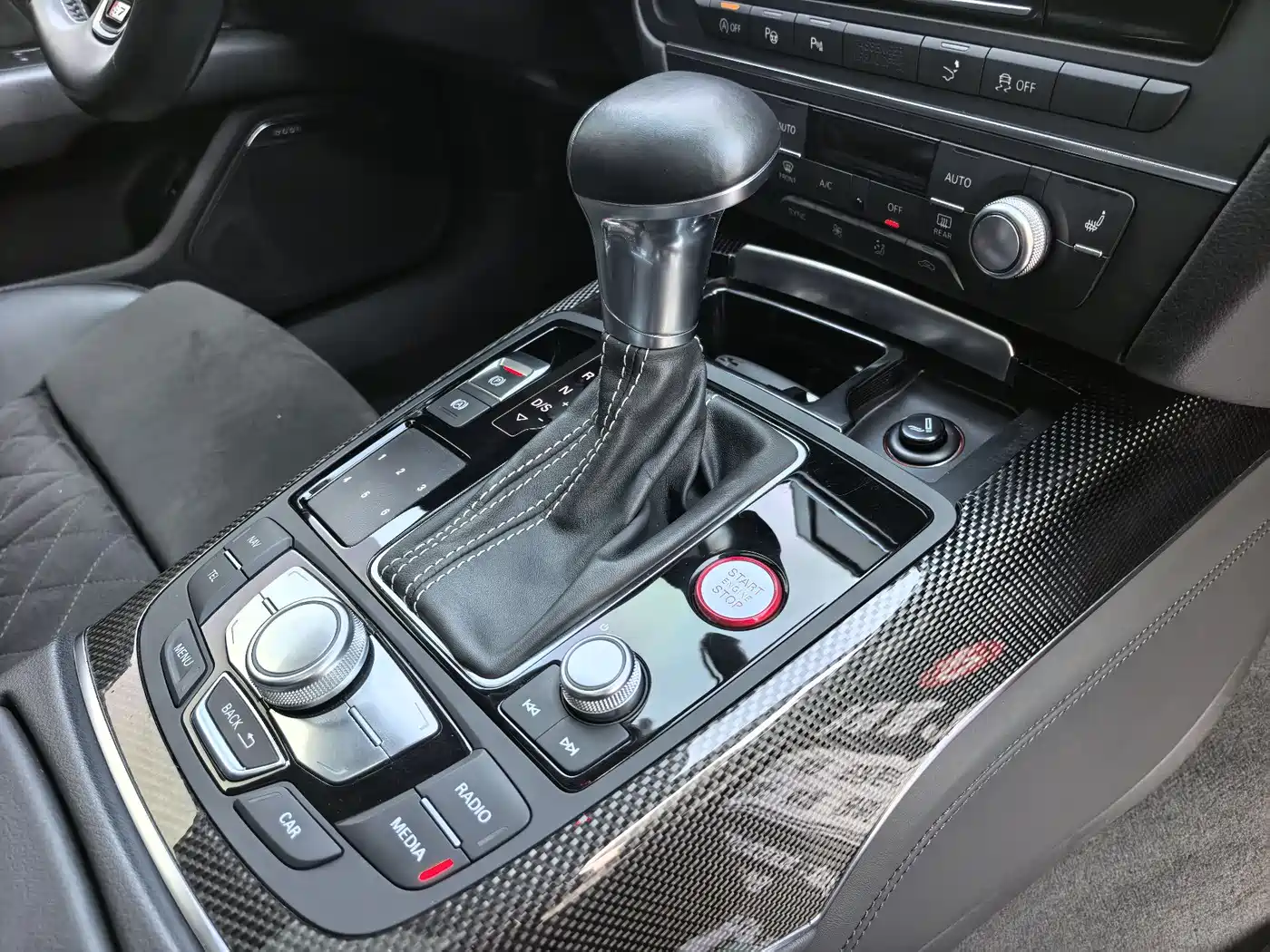 Audi S7 2013 4.0 TFSI quattro фото 16