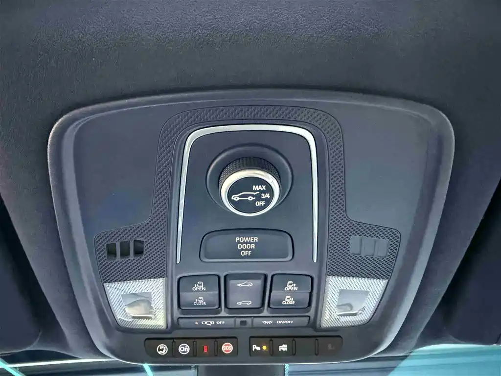 Buick GL8 2021 Avenir Aivia 4-Seater Prestige Edition фото 9