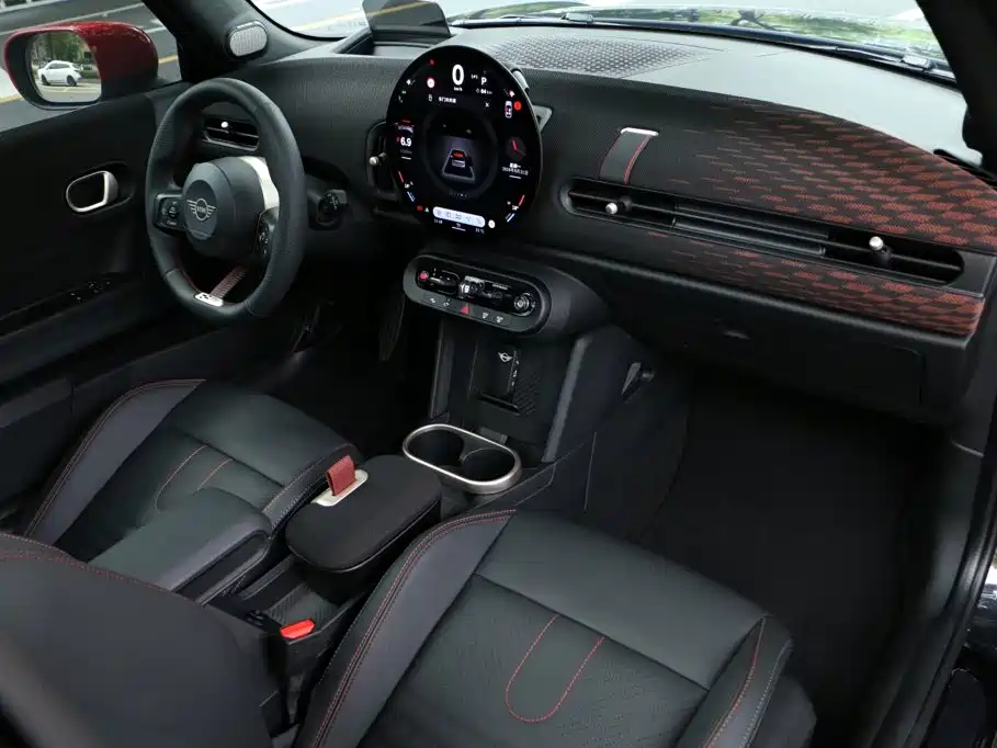 MINI JCW 2025 2025 JOHN COOPER WORKS