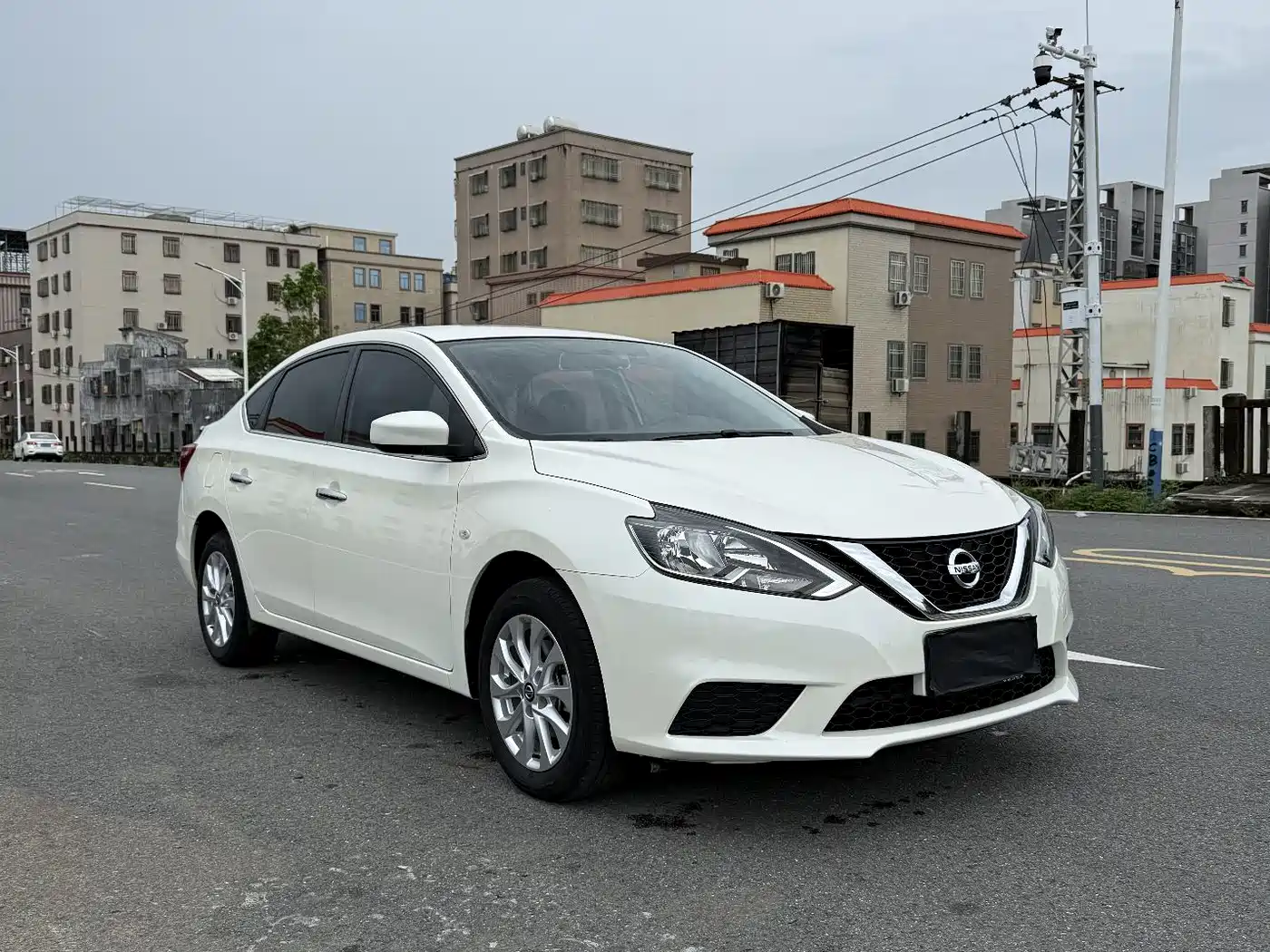 Nissan SYLPHY, миниатюра 3