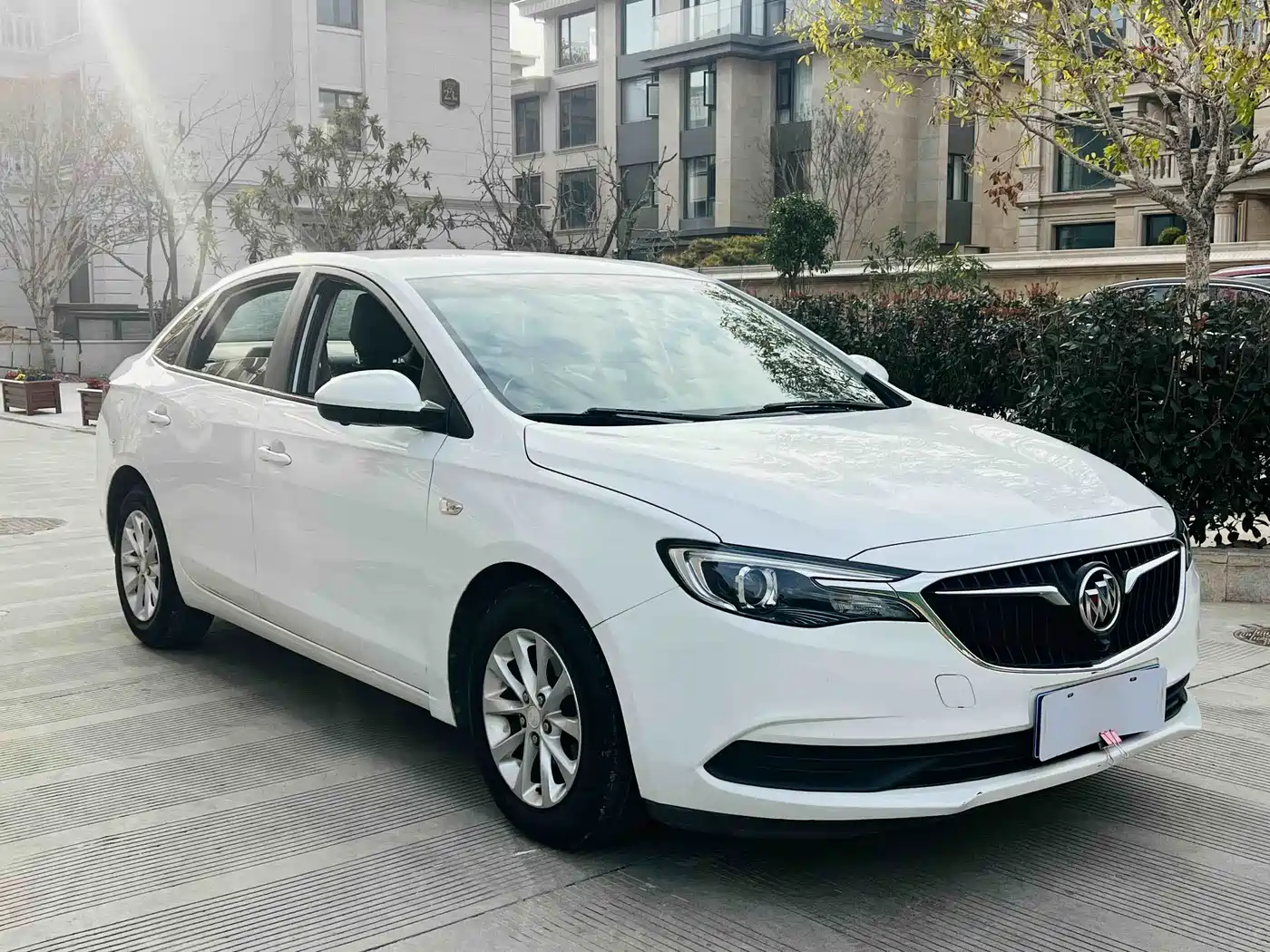 Buick Excelle 2019 15T DCT Progressive Type China VI фото 3