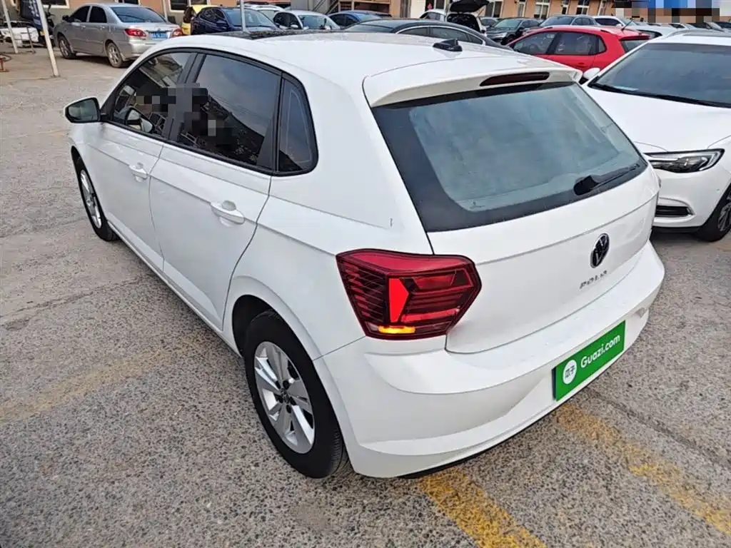 Volkswagen Polo 2023 Plus 1.5L Automatic Panorama Enjoyment Edition фото 5