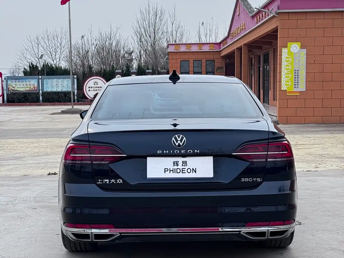 Volkswagen Phideon 2021 380TSI Premium Edition фото 8