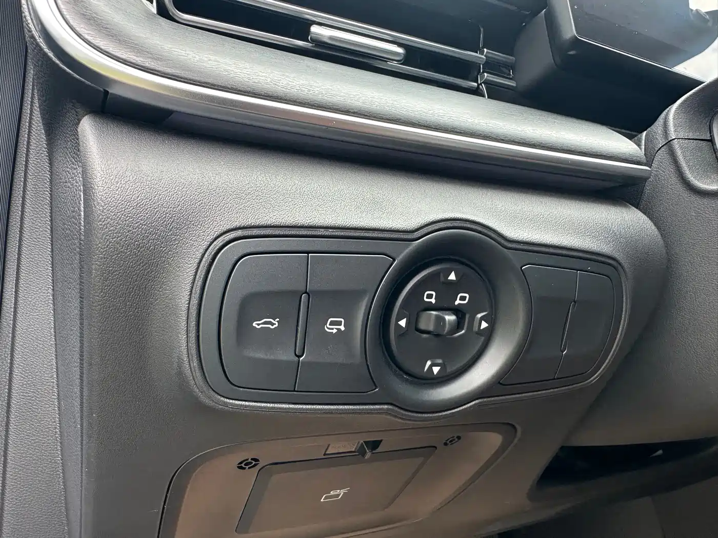 Chery Arrizo 8 PRO 2025 2025 Pro 1.6T Luxury Model+